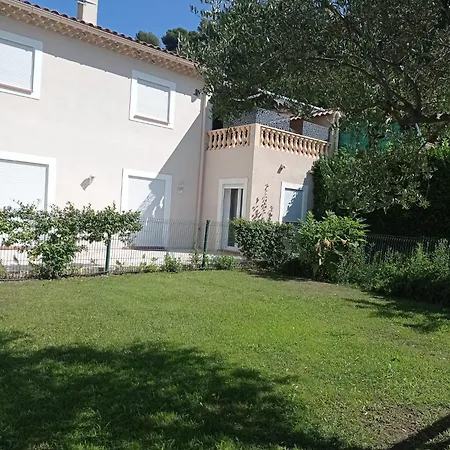 דירה Nidusudest - 3 - Parking *